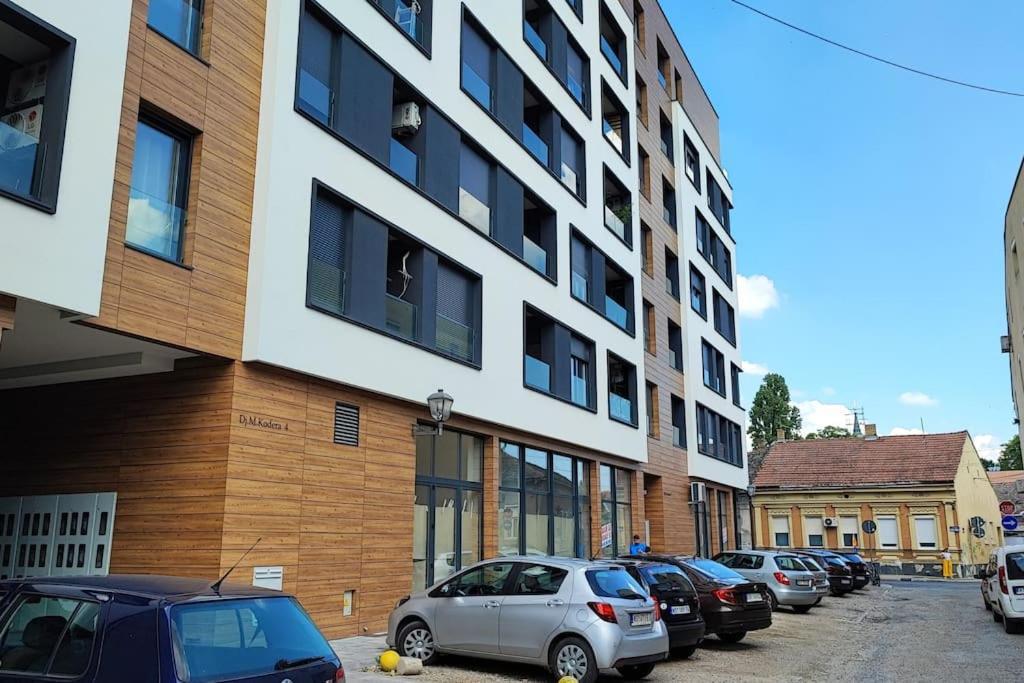 Filinhome Brankovica Suite Novi Sad Exterior foto