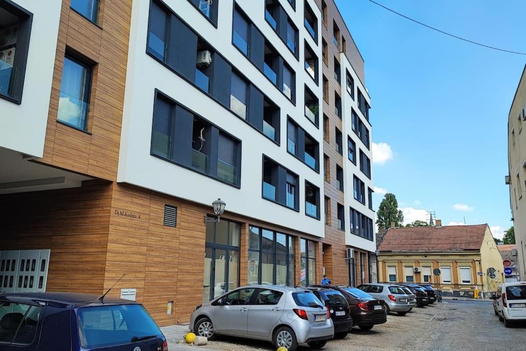 Filinhome Brankovica Suite Novi Sad Exterior foto